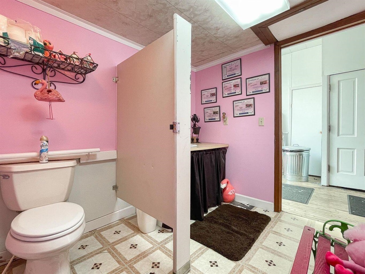 main property photo 17