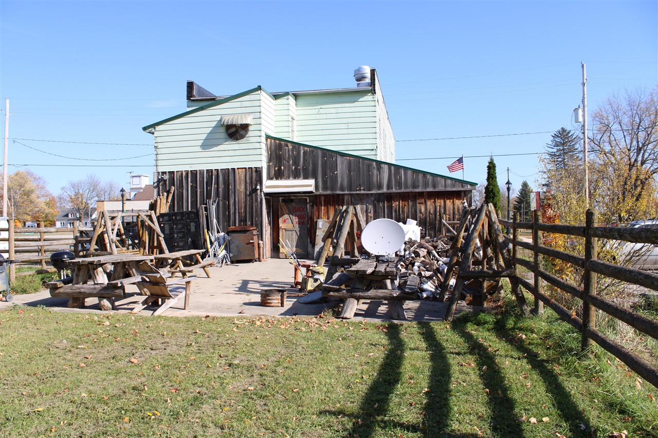 main property photo 5