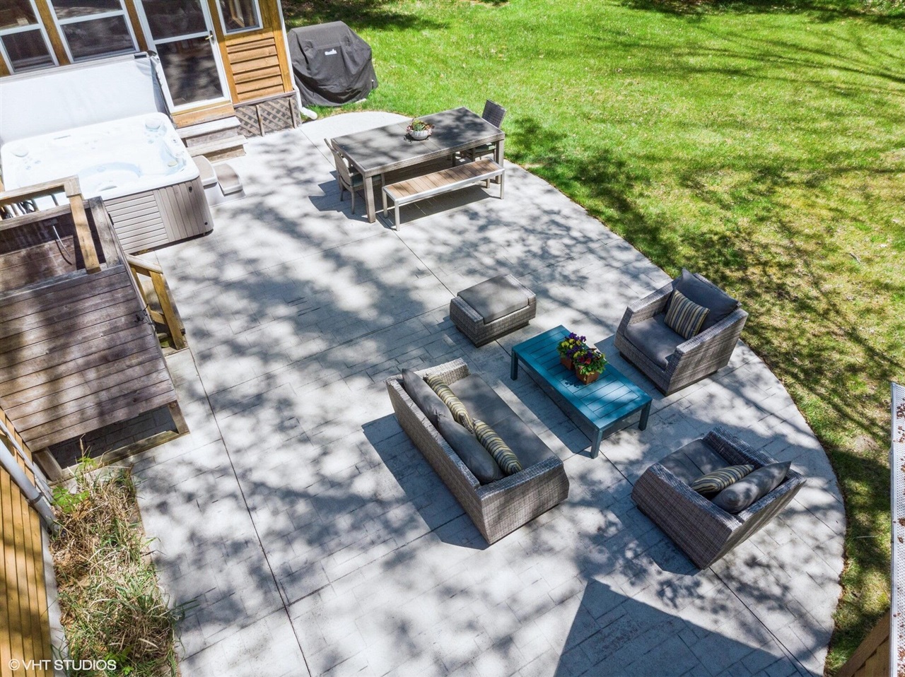 main property photo 42