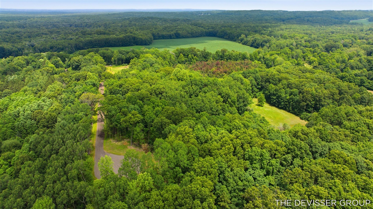 main property photo 25