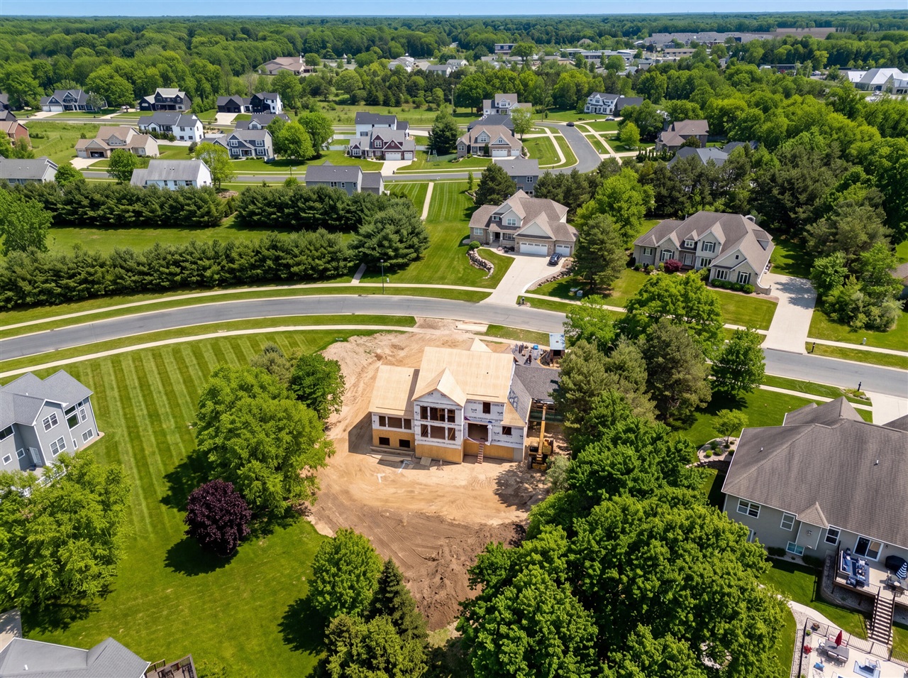 main property photo 4
