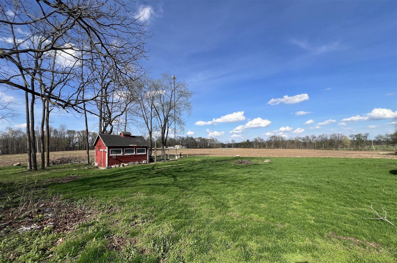 main property photo 36