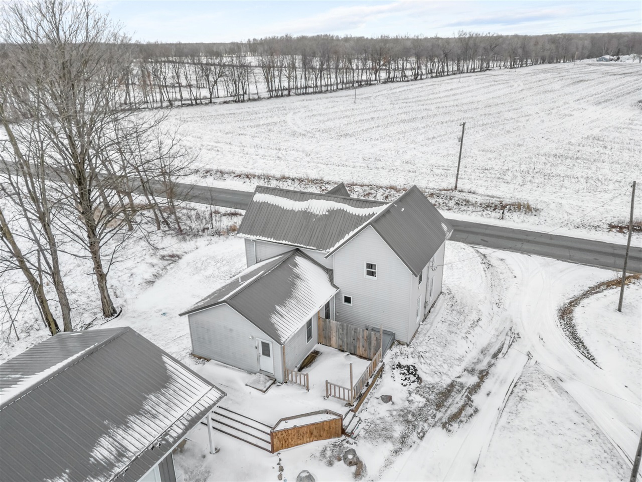 main property photo 51