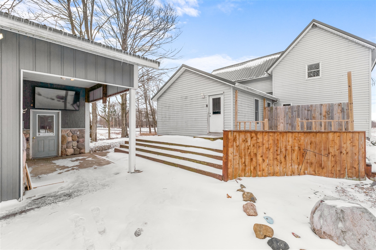 main property photo 57