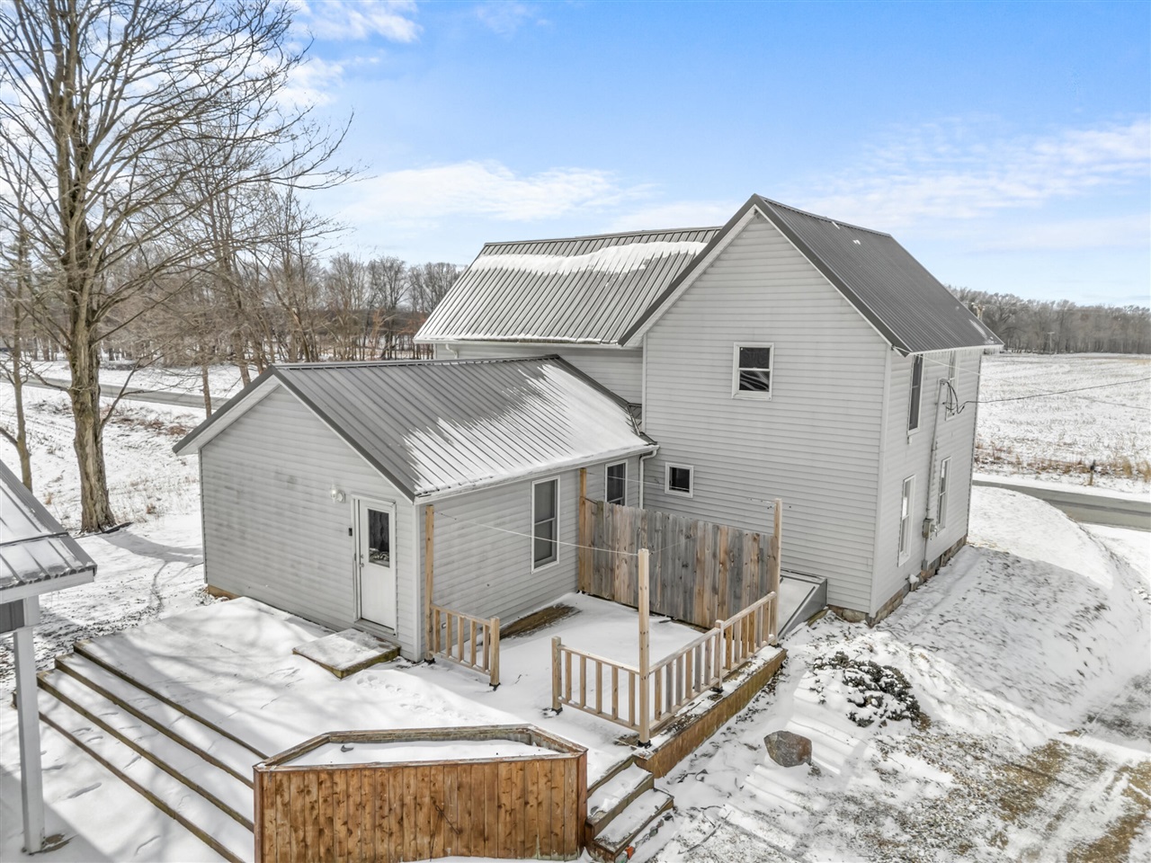 main property photo 58