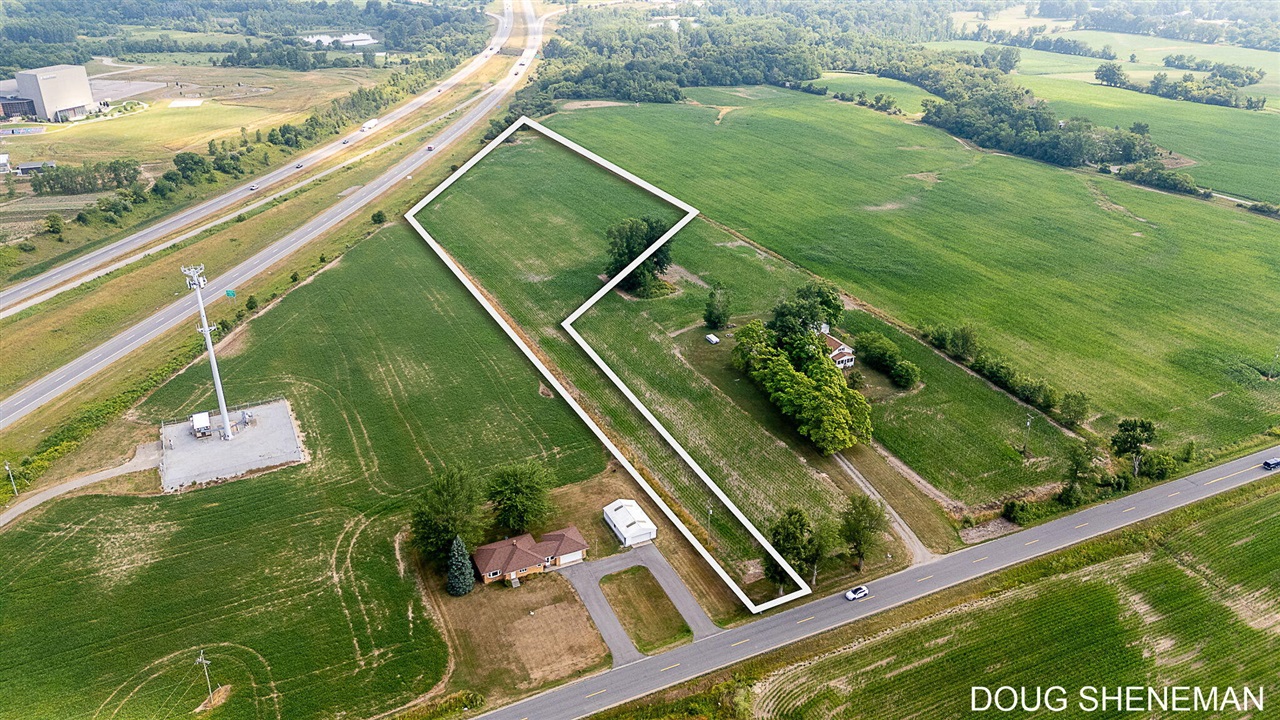 main property photo 0