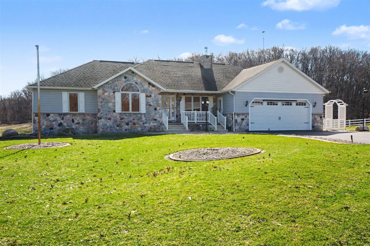main property photo 58