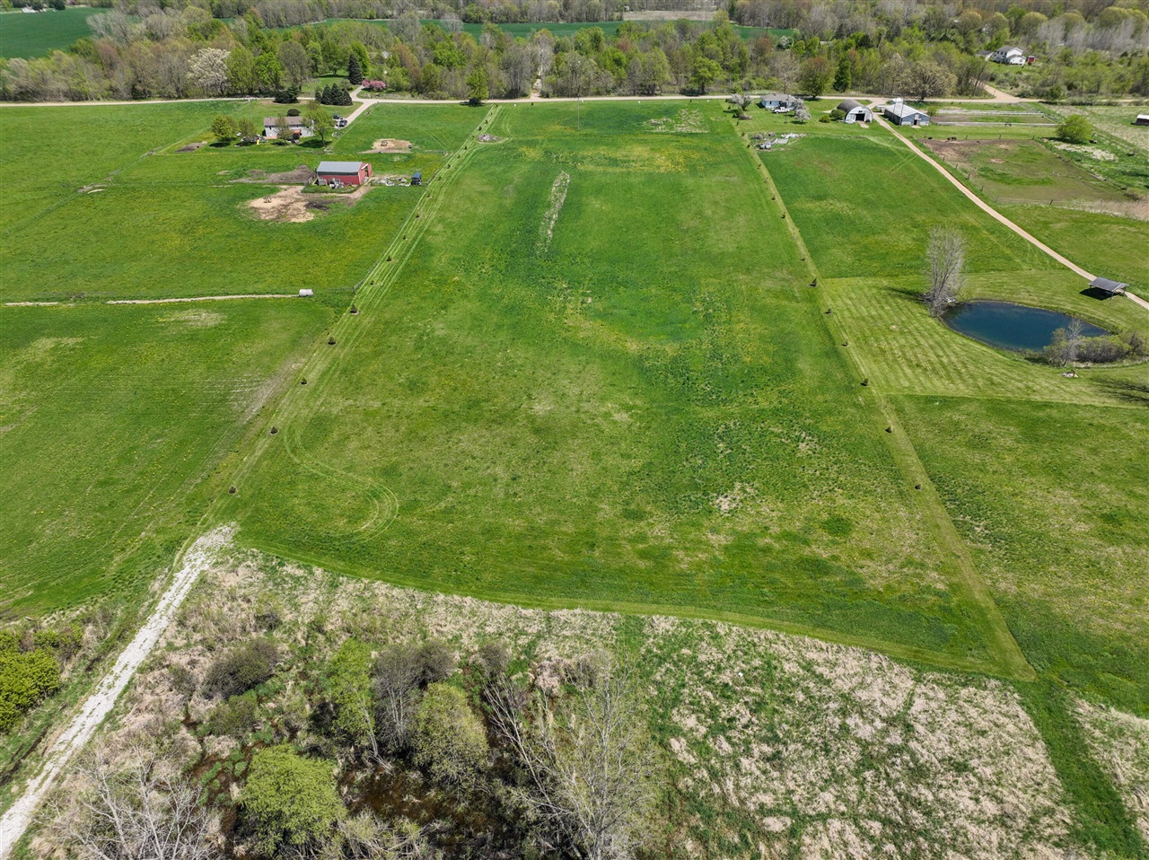 main property photo 9