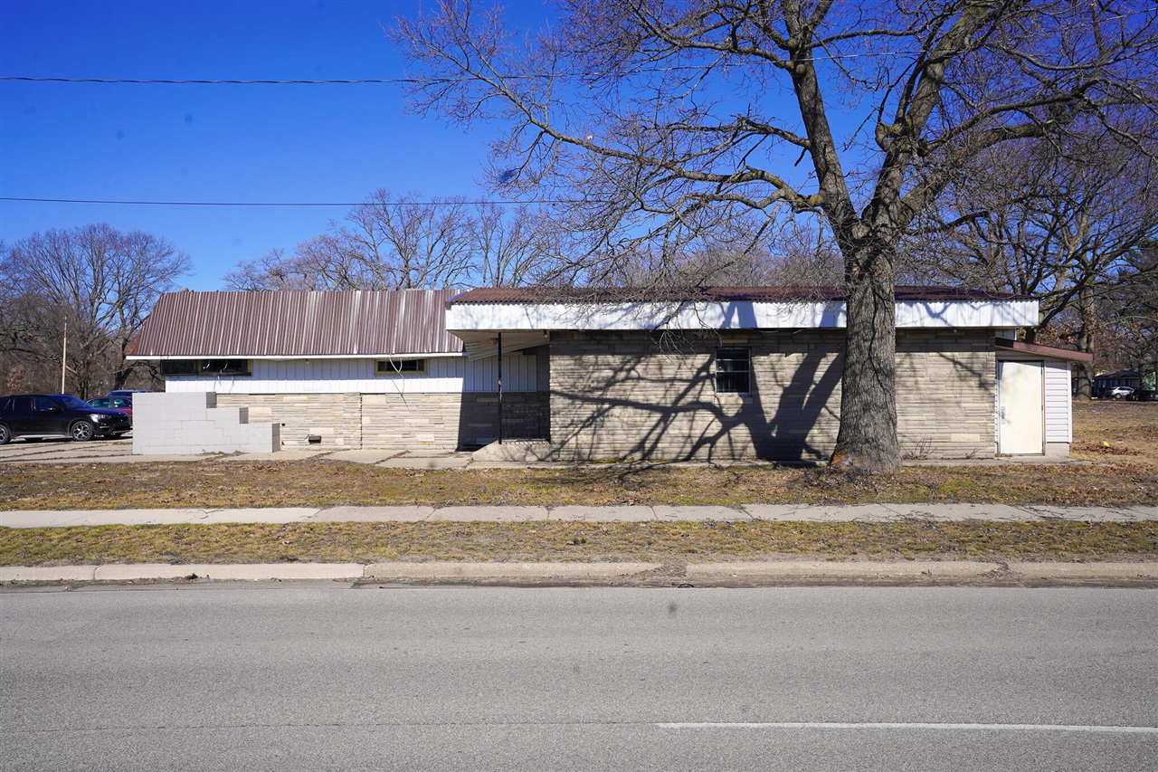 main property photo 3