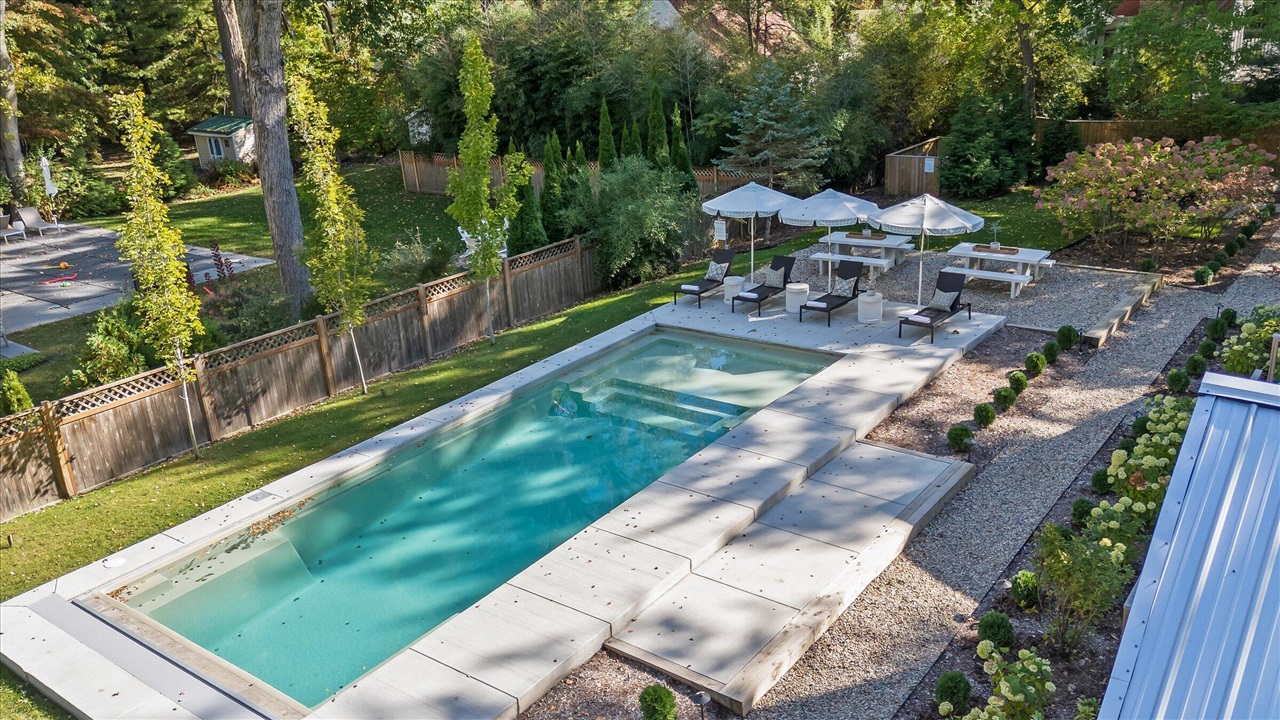 main property photo 64