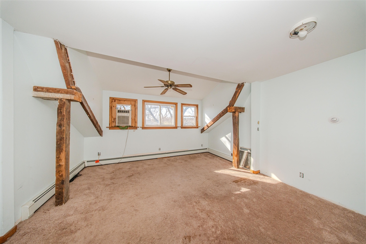 main property photo 54