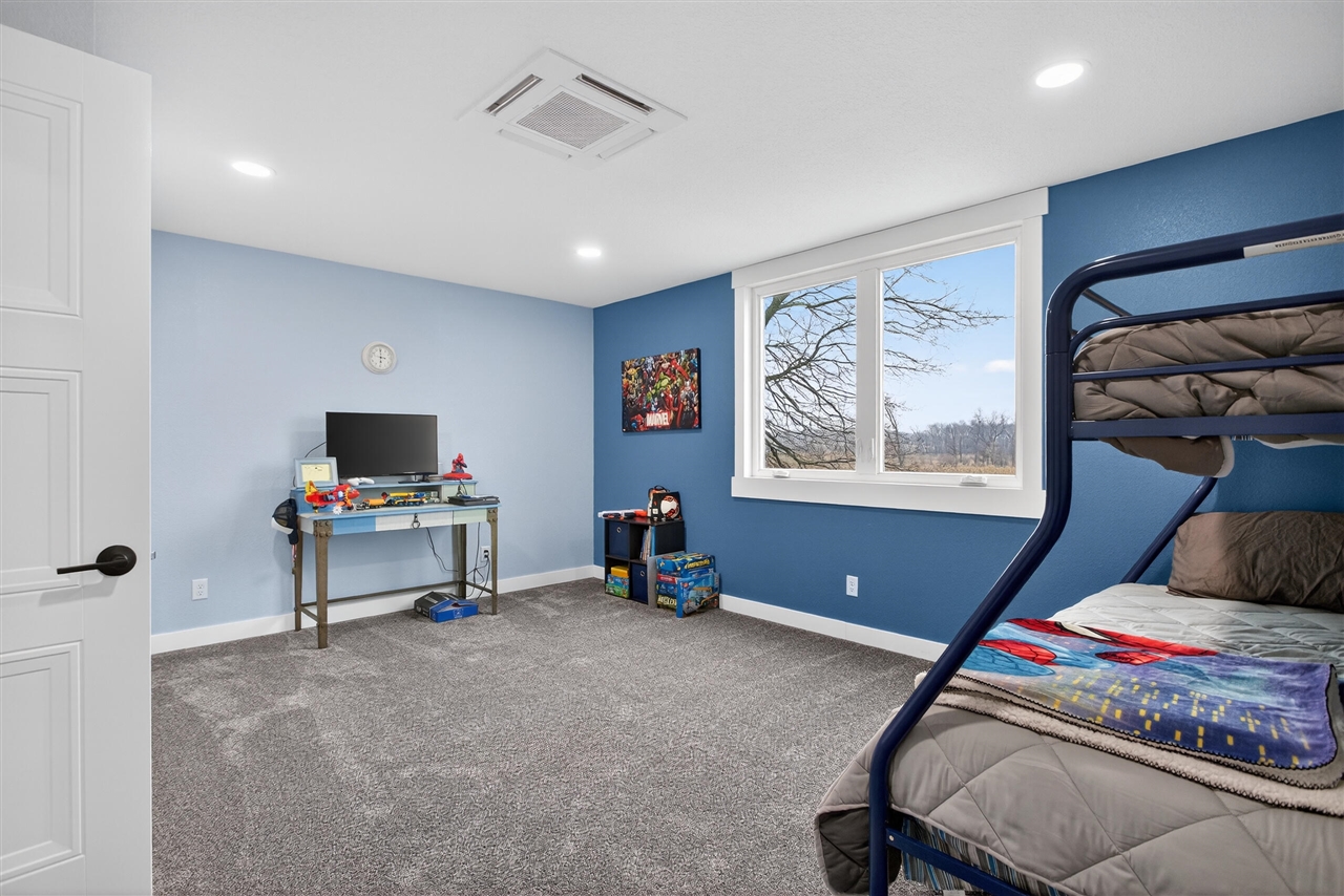 main property photo 61