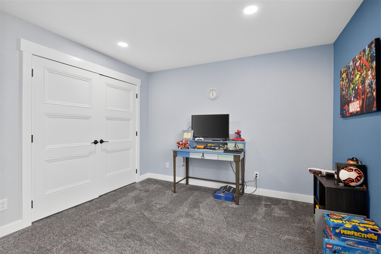 main property photo 62