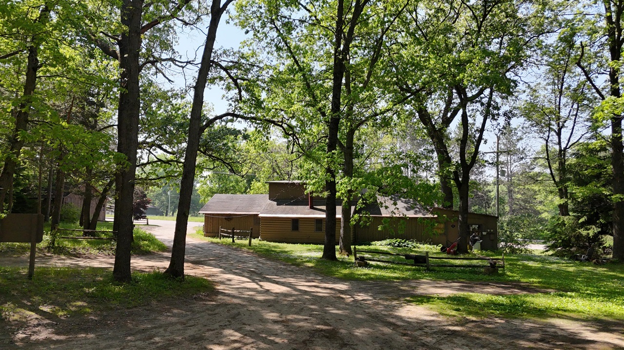 main property photo 15