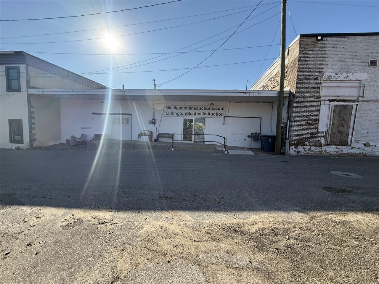 main property photo 12