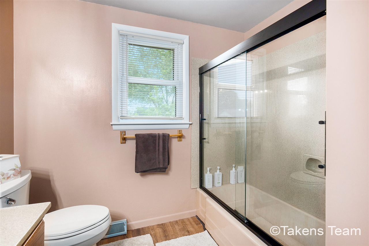 property viewer photo 20