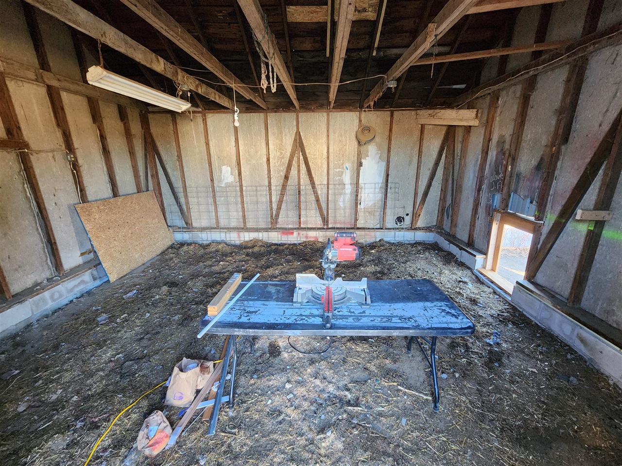main property photo 58