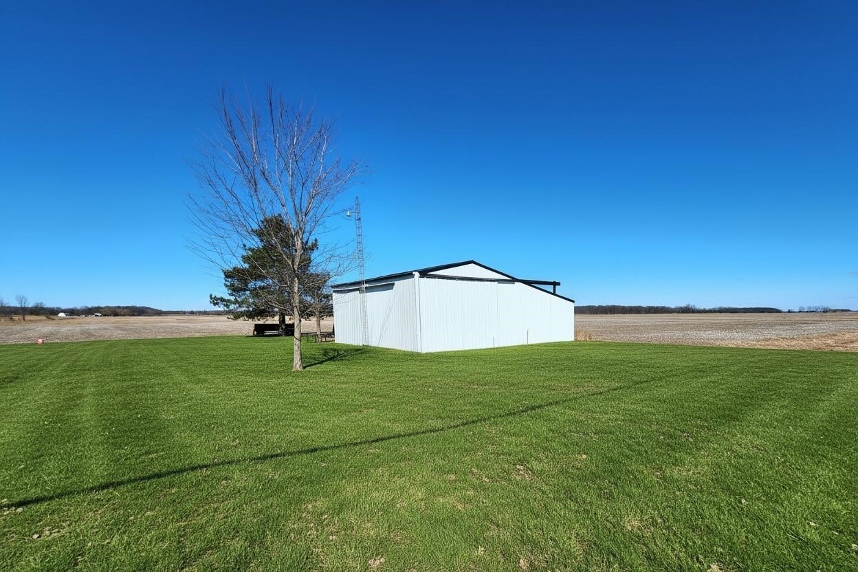 main property photo 67