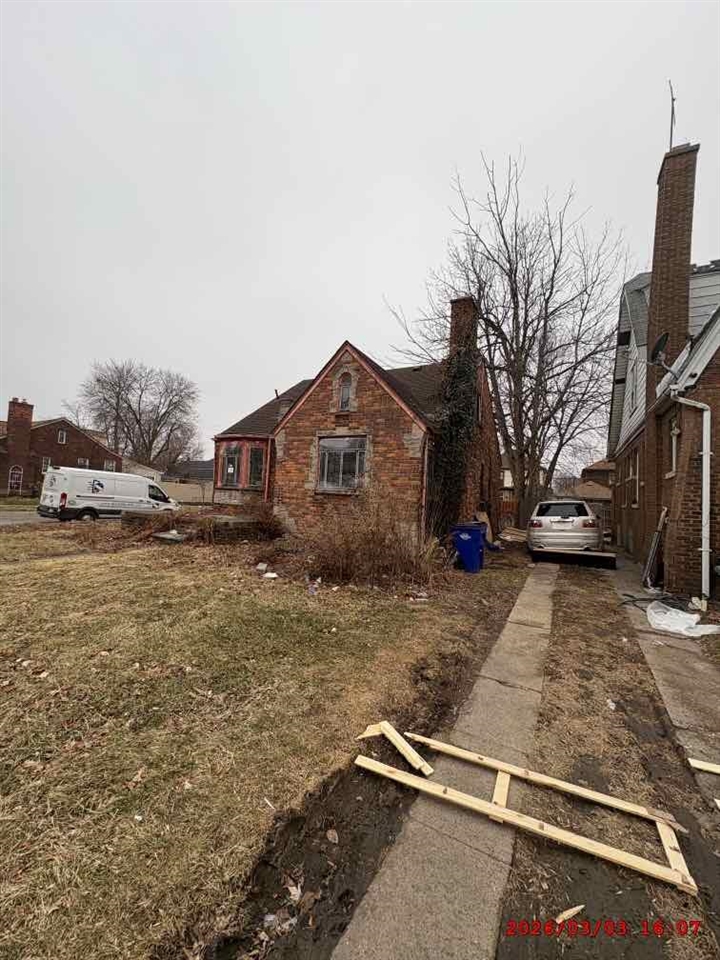 main property photo 31