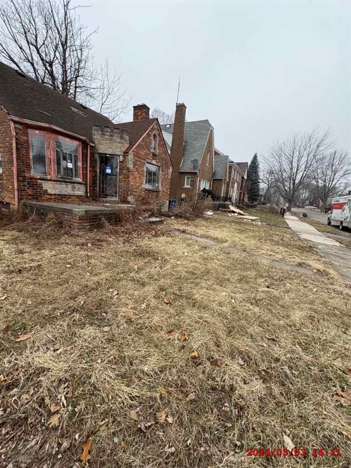 main property photo 50