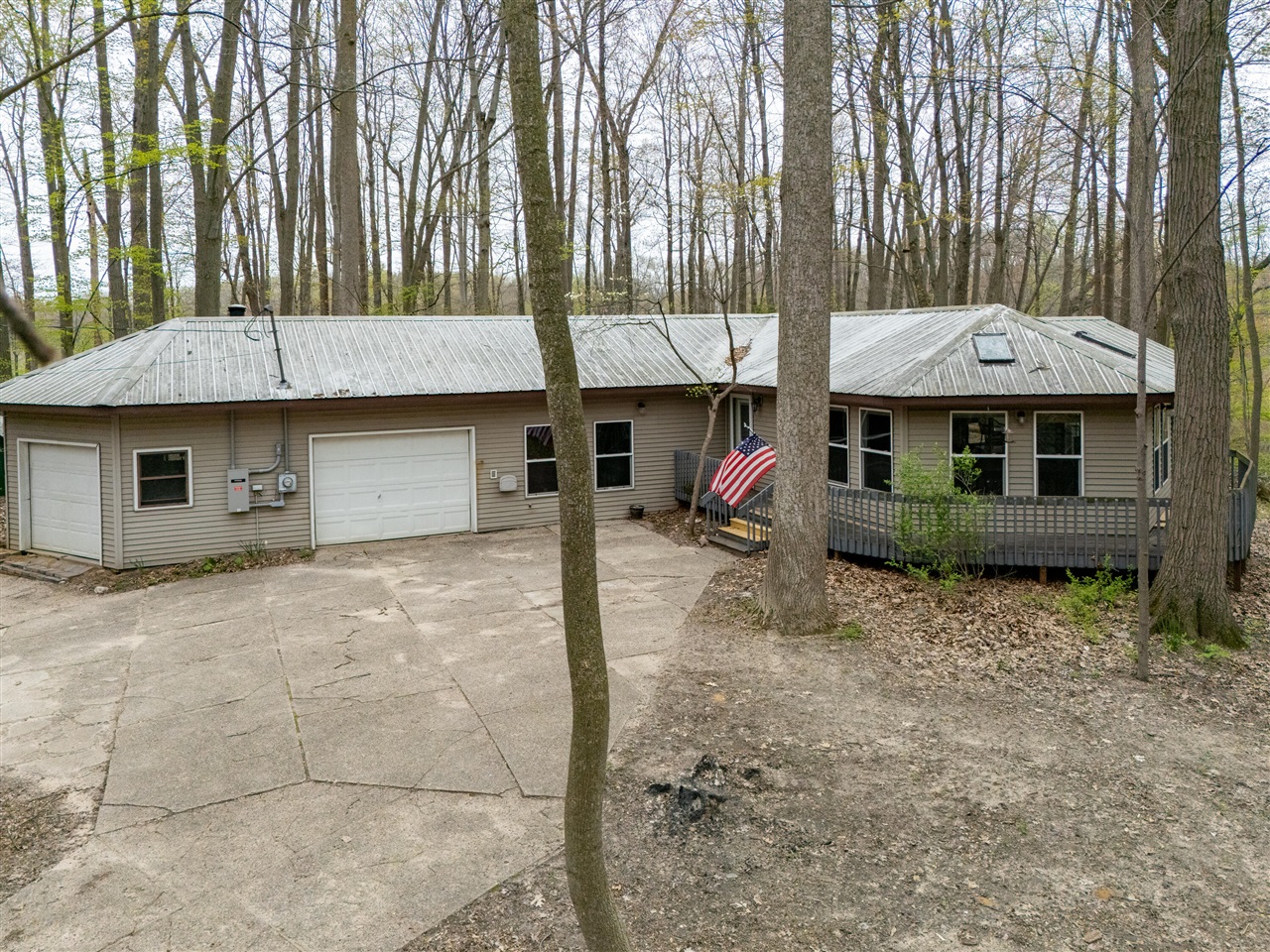 main property photo 5