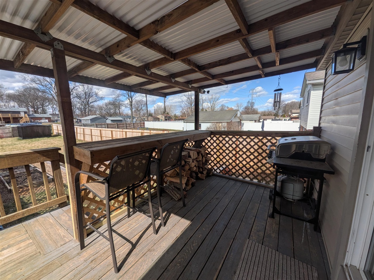 main property photo 43