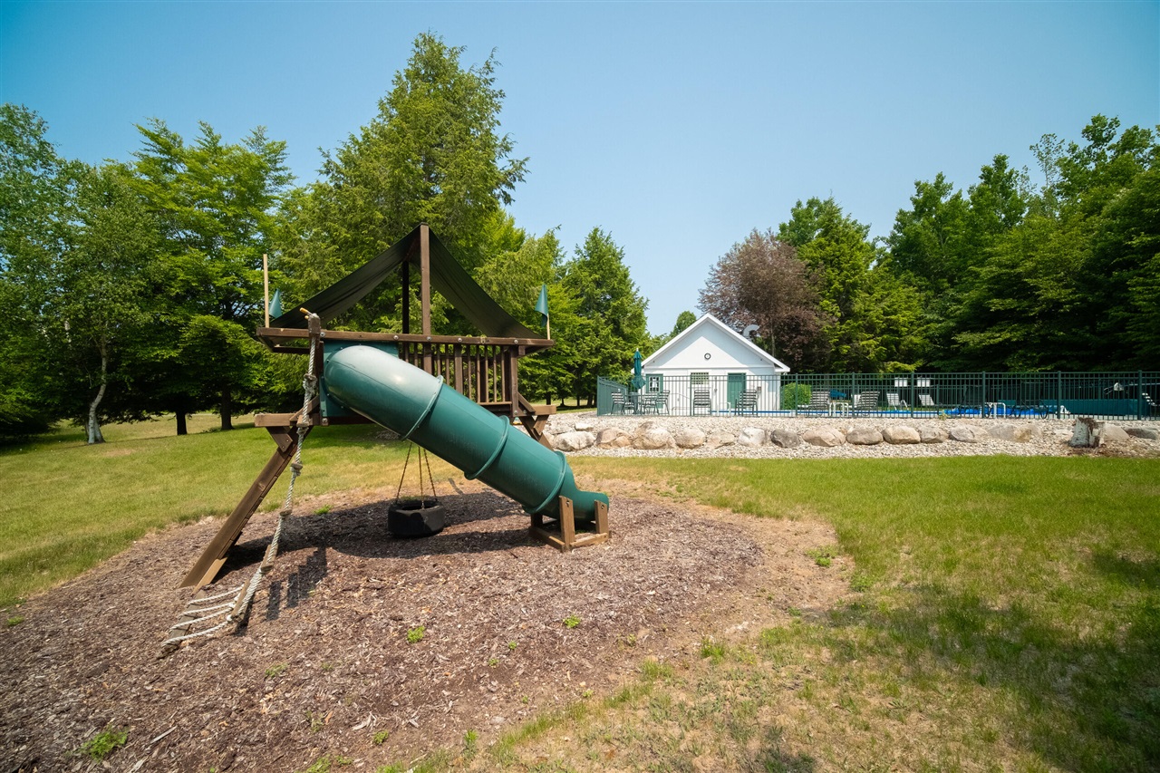 main property photo 80