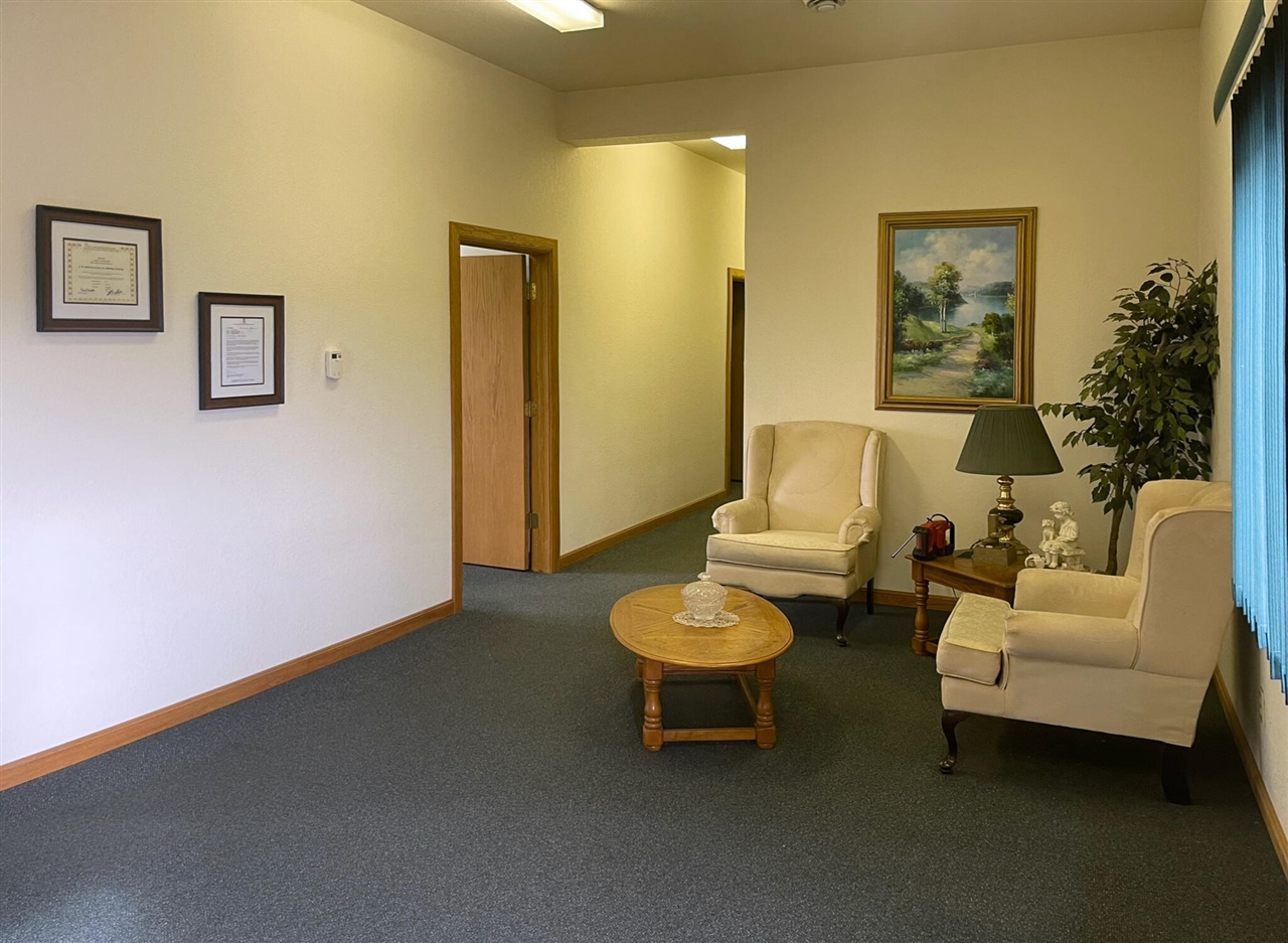 main property photo 12
