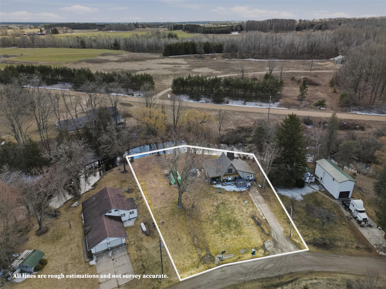 main property photo 26