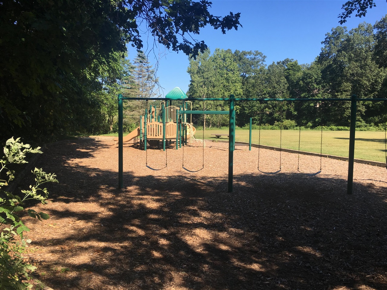 main property photo 30