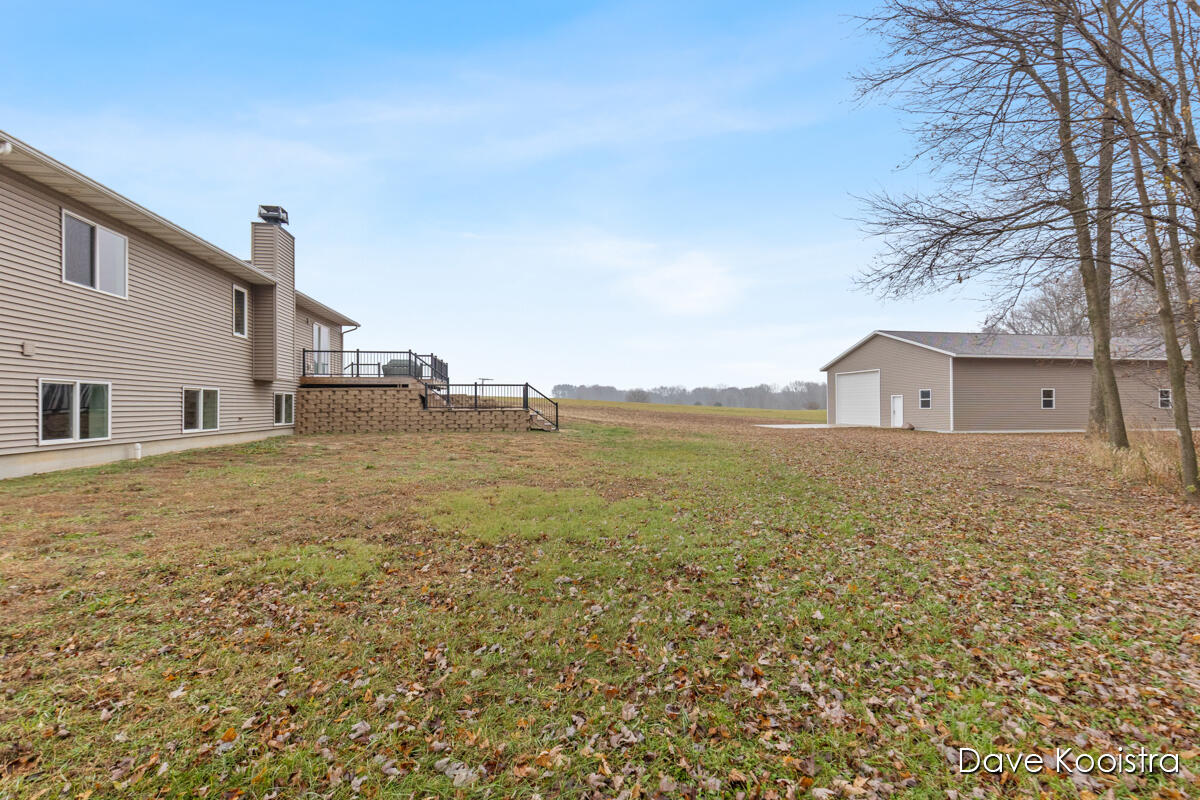 main property photo 51