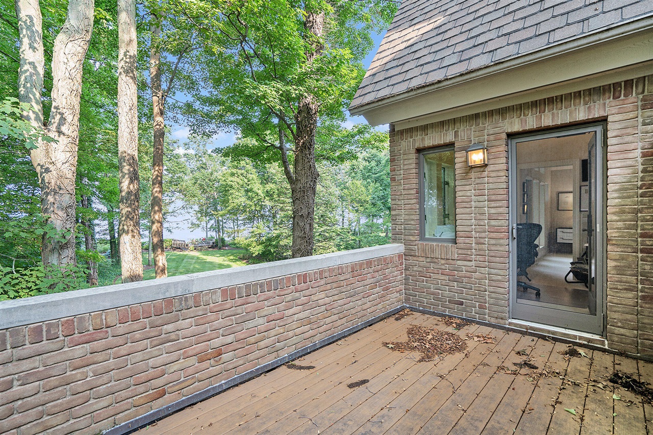 main property photo 57