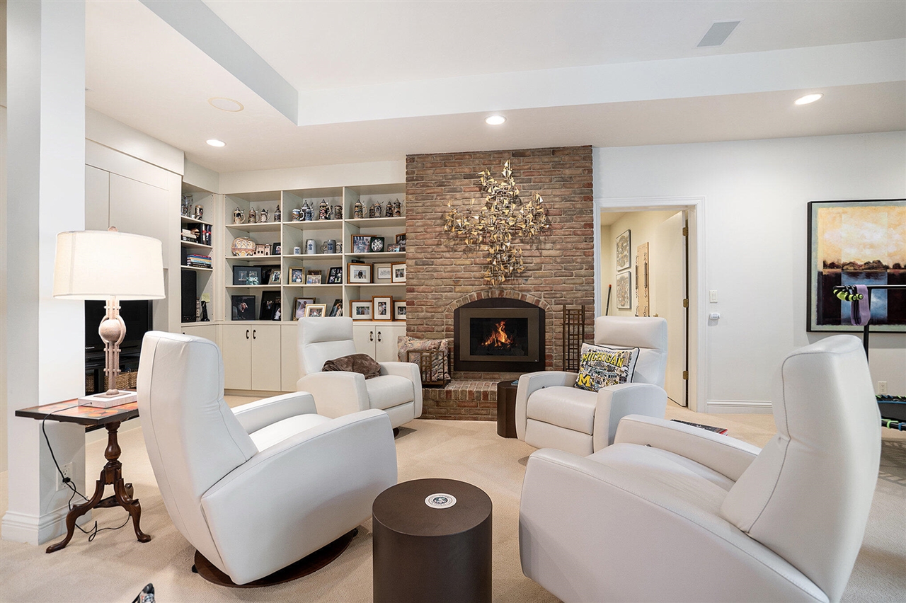 main property photo 63