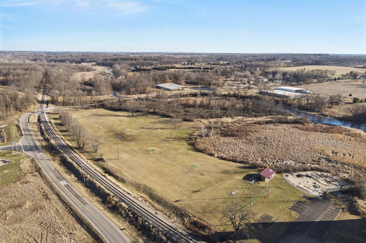 main property photo 89
