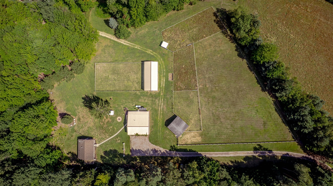main property photo 54