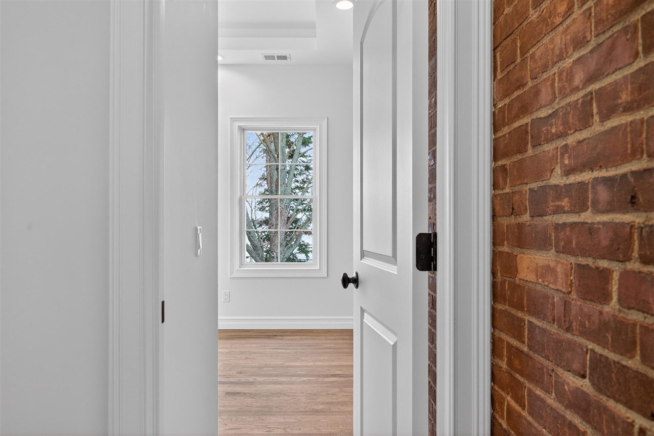 main property photo 87