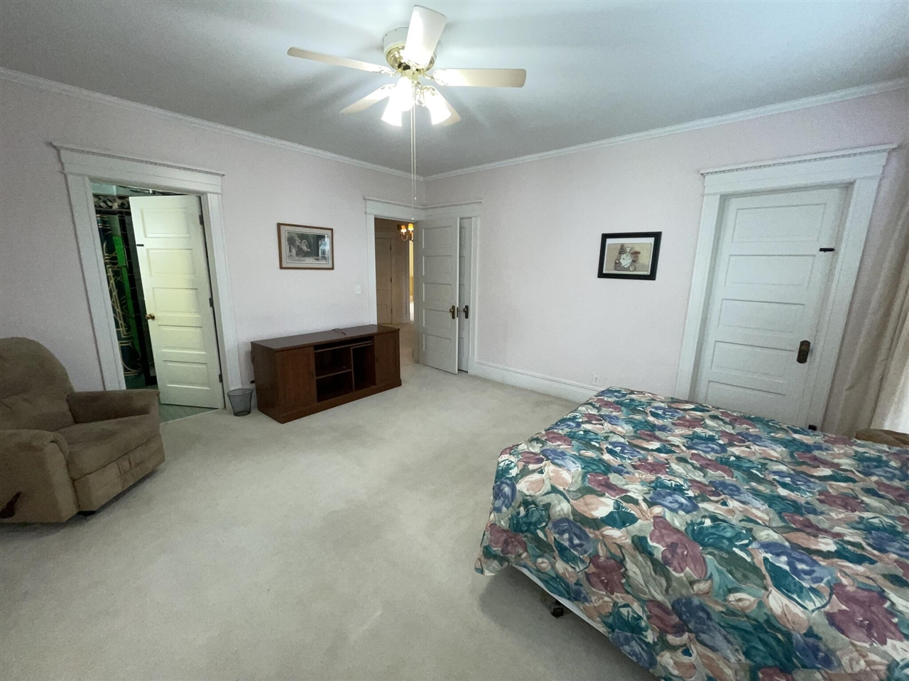 main property photo 45