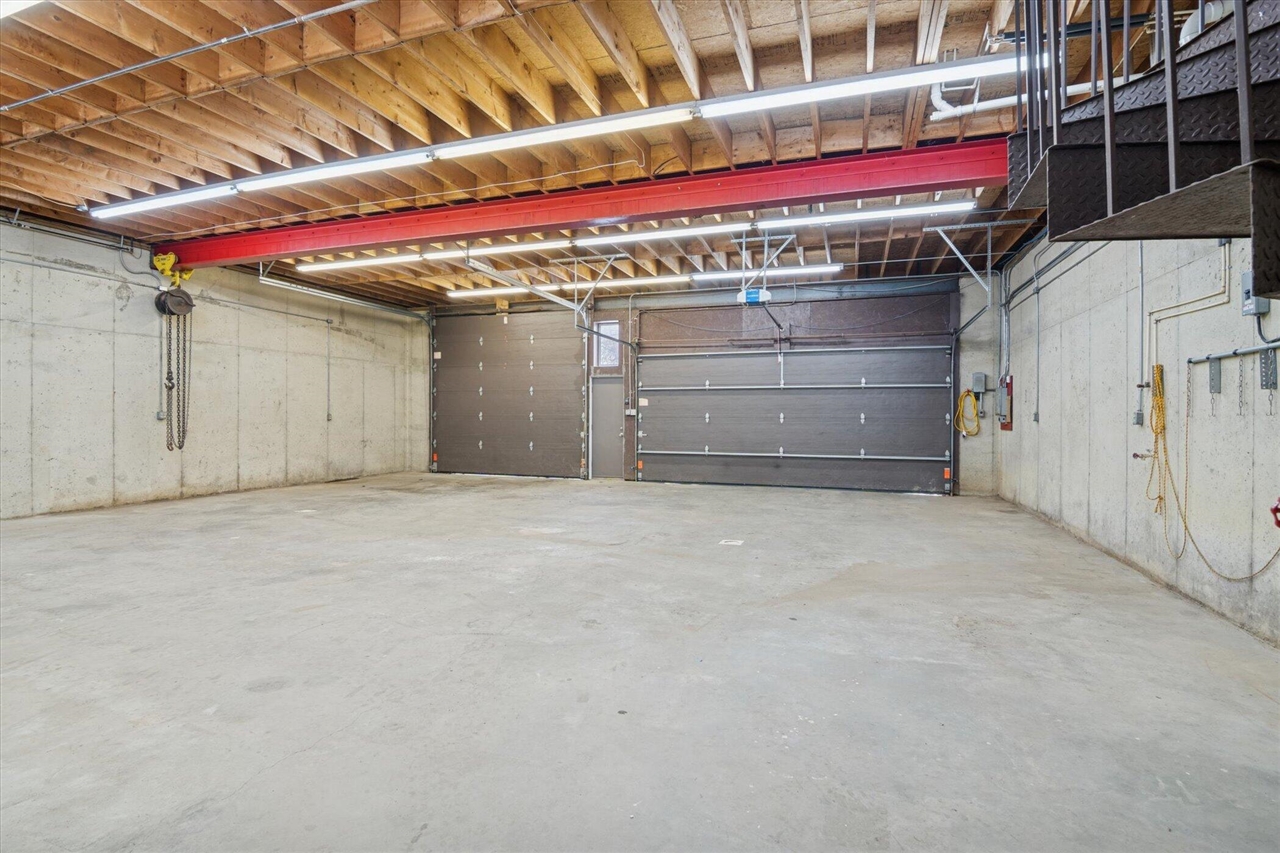 main property photo 52