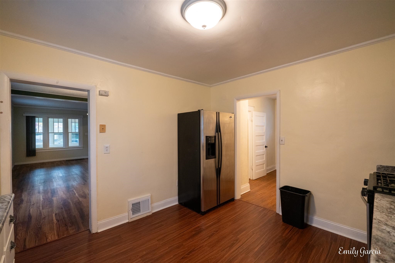 property viewer photo 17