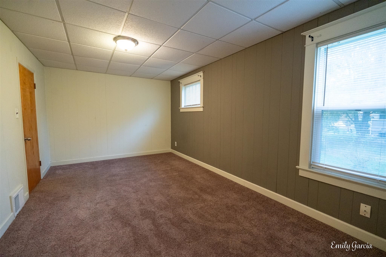 property viewer photo 23