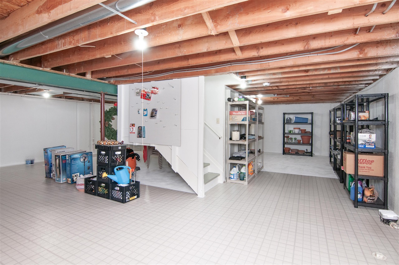 main property photo 79