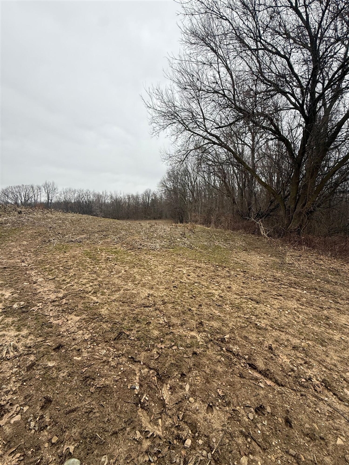 main property photo 25