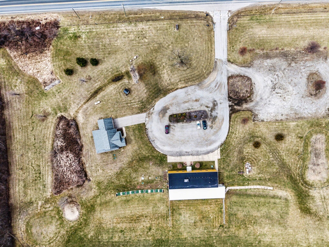 main property photo 23