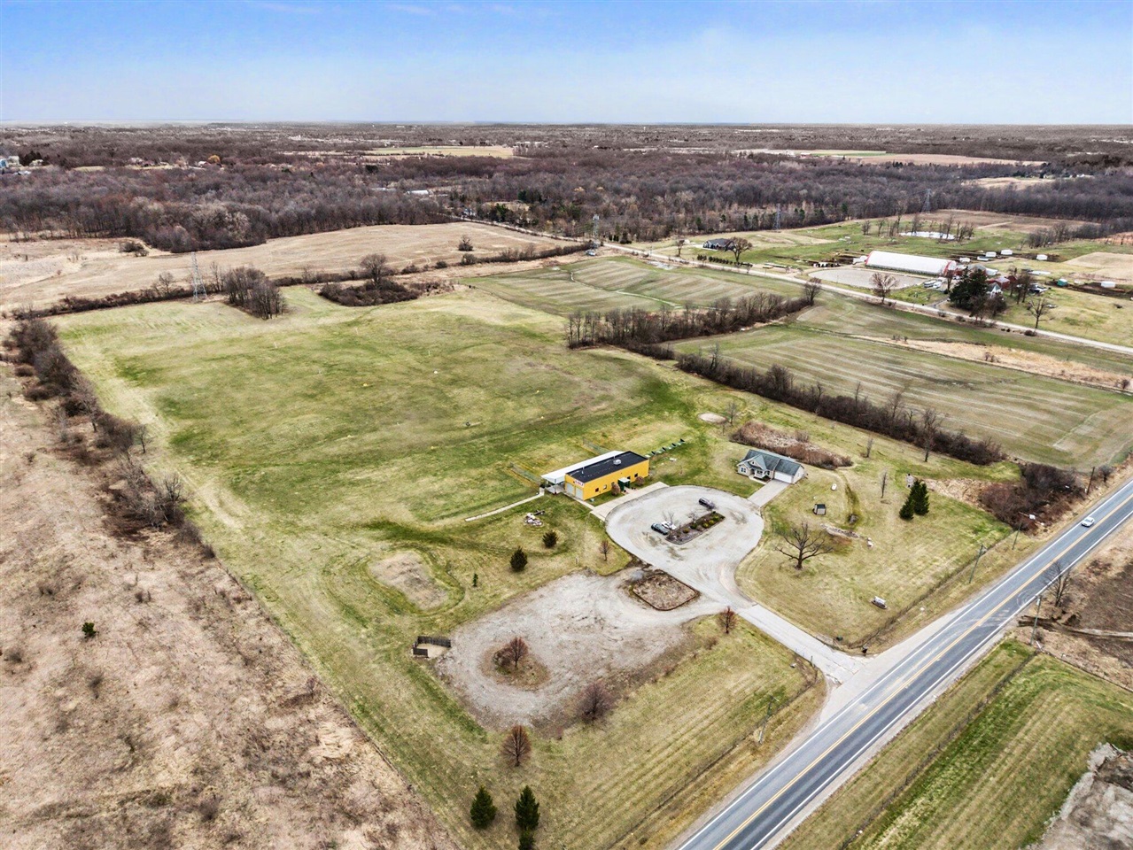 main property photo 24