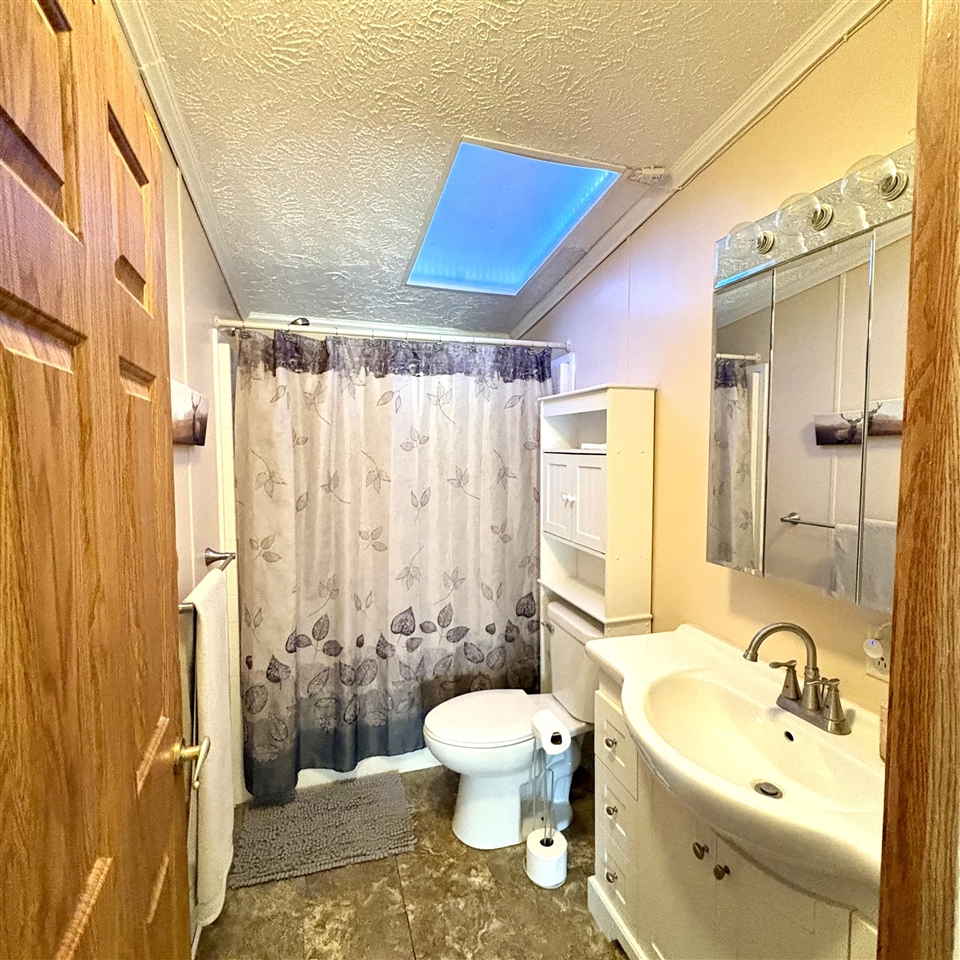 main property photo 21