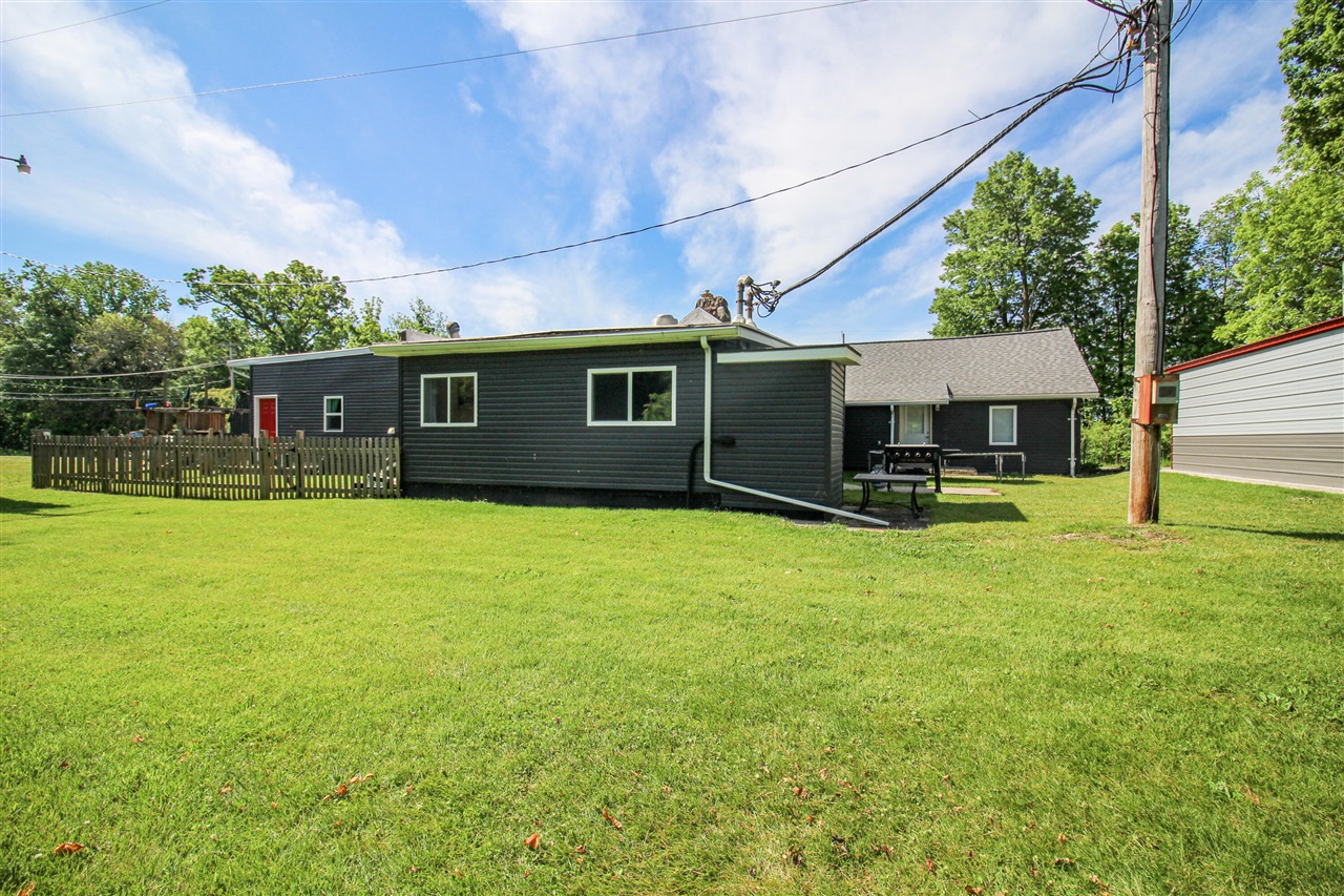 main property photo 70