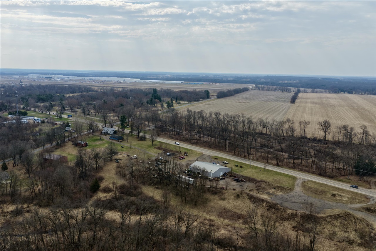main property photo 20