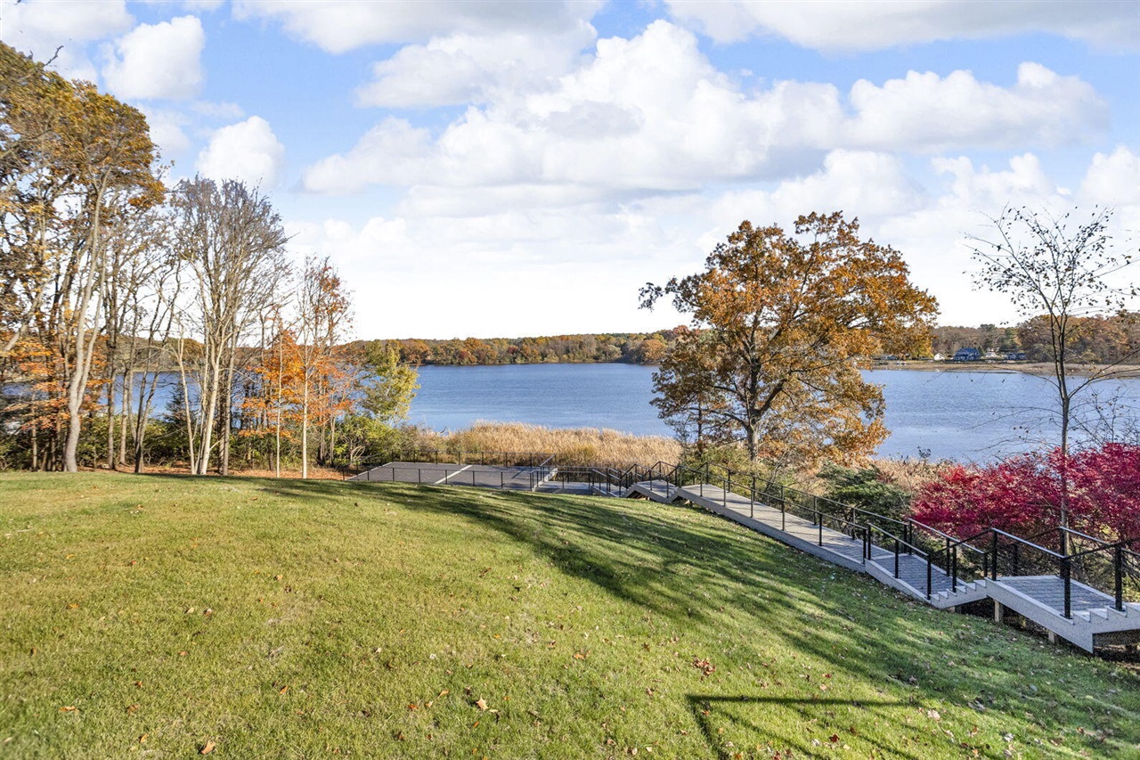 main property photo 54