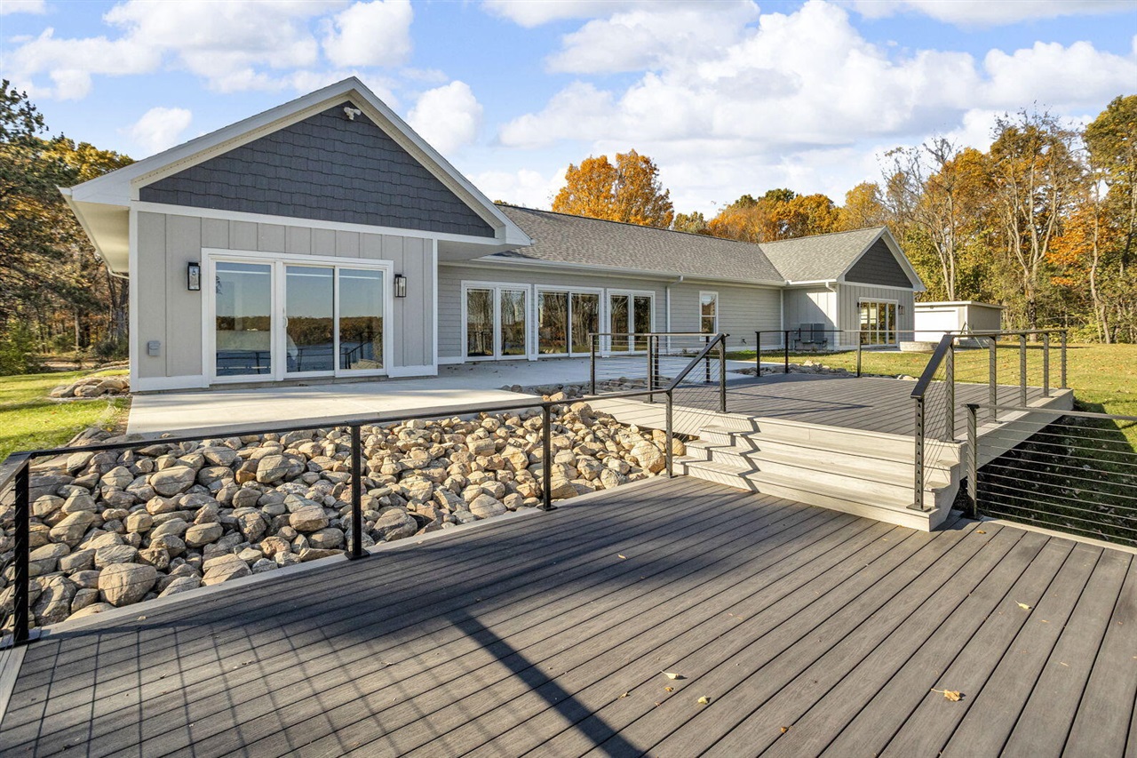 main property photo 58