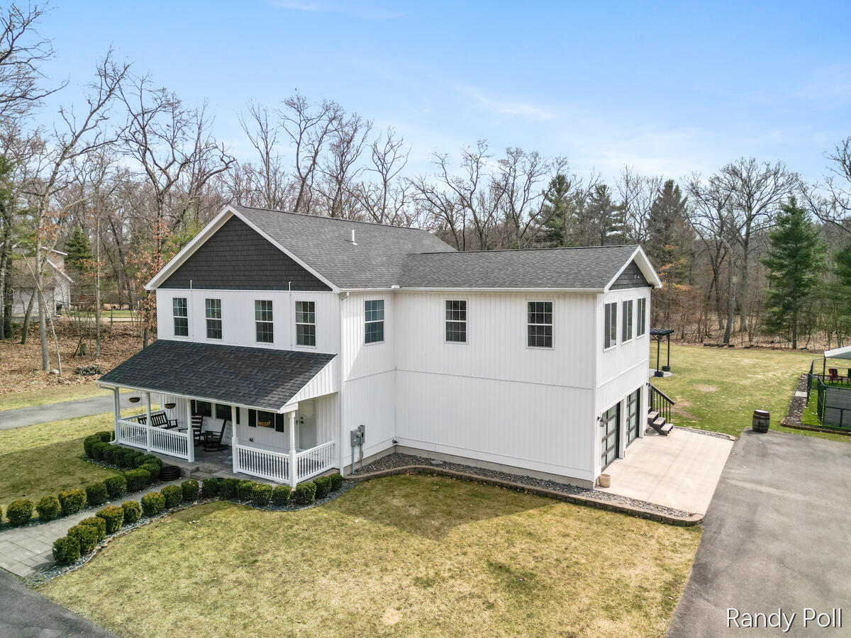 main property photo 44
